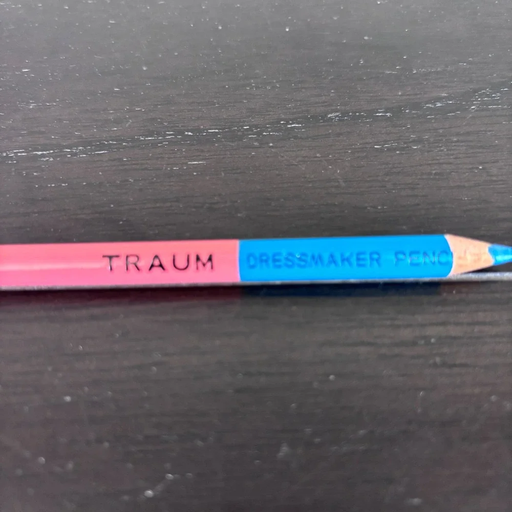 Traum‎ Vintage Dressmaker Pencil | Dual Ended | Pink and Blue | Fabric Marking